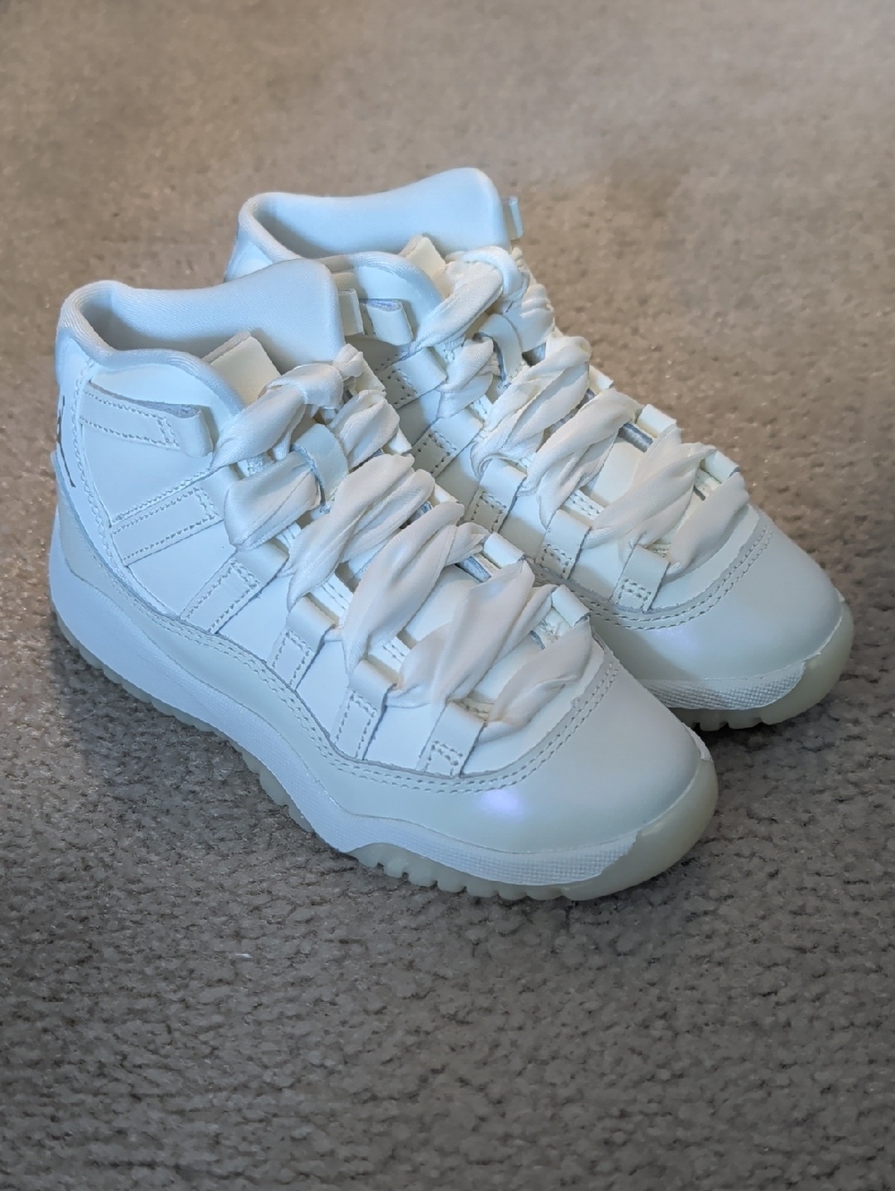 Jordan 11 Retro (PS) Kids High-Top Sneakers